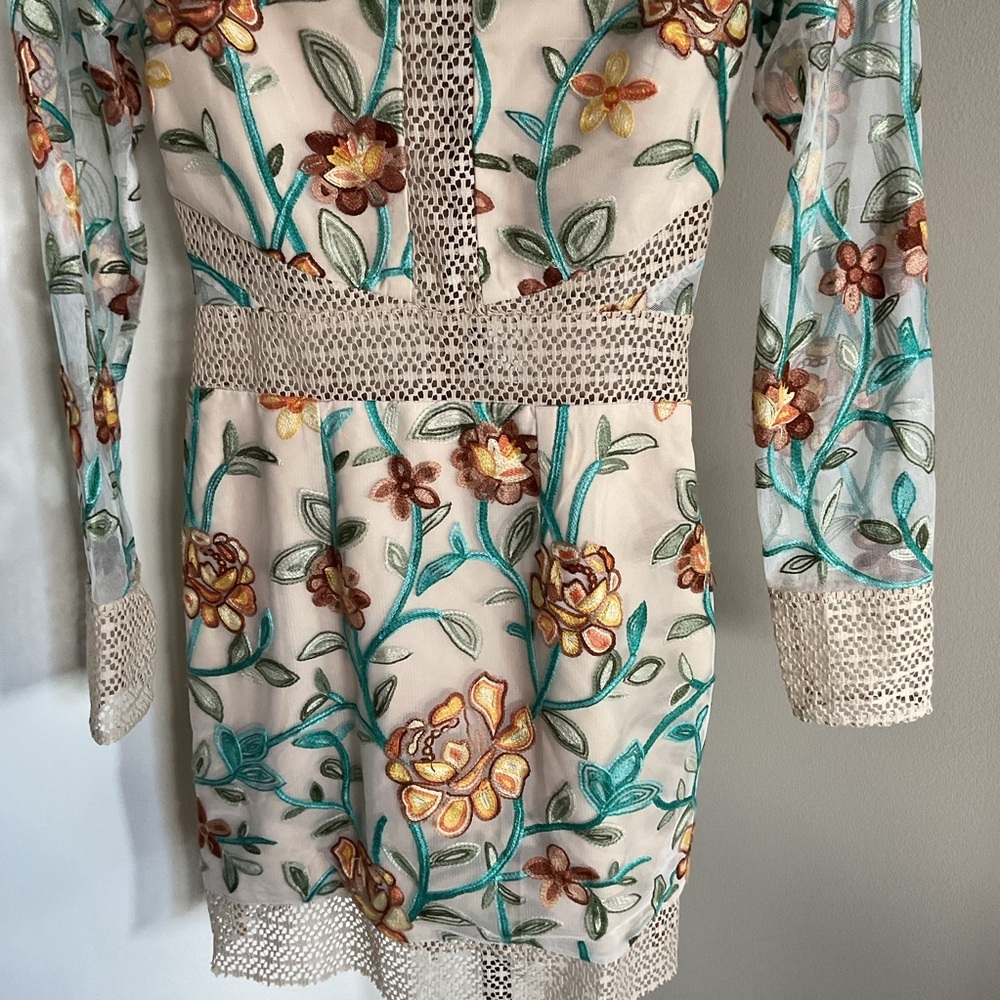 Vone Floral Embroidered Long Sleeve Mini Dress Small Kentucky Derby - Picture 4 of 12